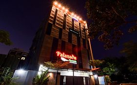 Super Townhouse Unnam Hotels Backside Of Tabala Rasa Pub, Financial District